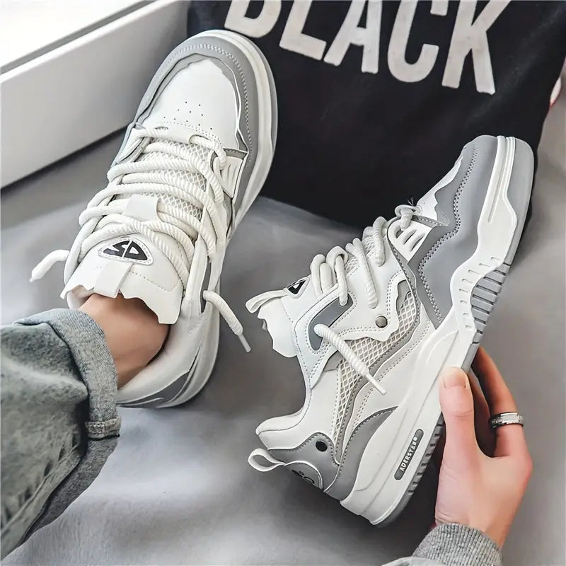 Low Top Street Style Shoes